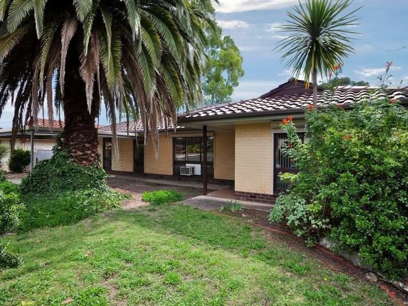 16 Jennifer Drive, Happy Valley SA 5159