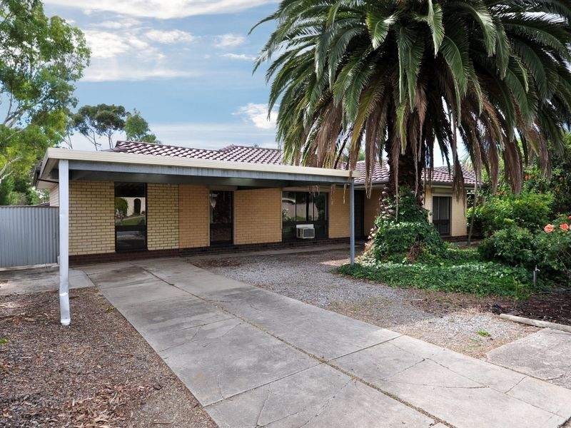 16 Jennifer Drive, Happy Valley SA 5159