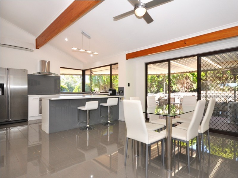 6 Baloo Court, Aberfoyle Park SA 5159