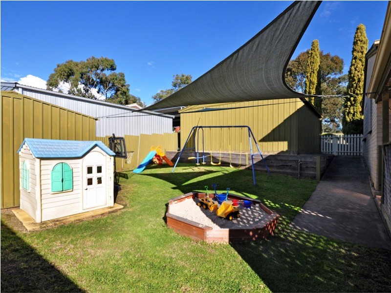 25 Pennant Street, Aberfoyle Park SA 5159