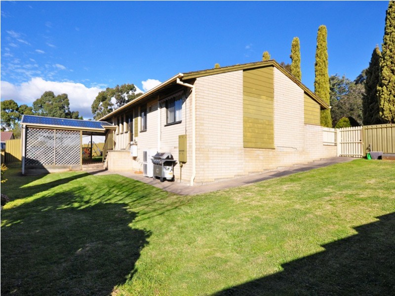 25 Pennant Street, Aberfoyle Park SA 5159