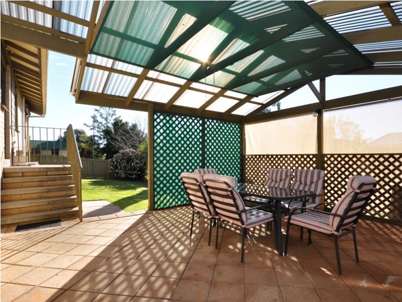 25 Pennant Street, Aberfoyle Park SA 5159