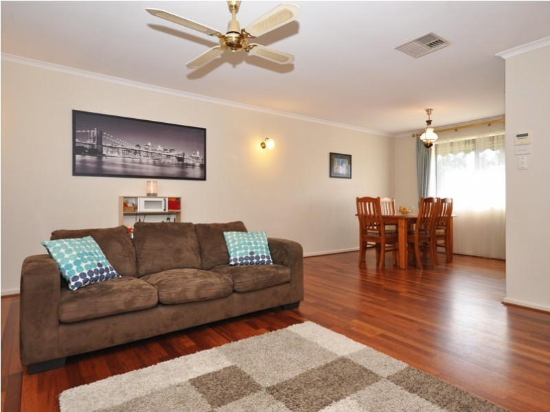 25 Pennant Street, Aberfoyle Park SA 5159