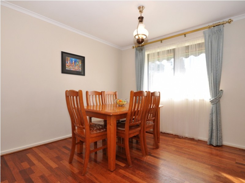 25 Pennant Street, Aberfoyle Park SA 5159