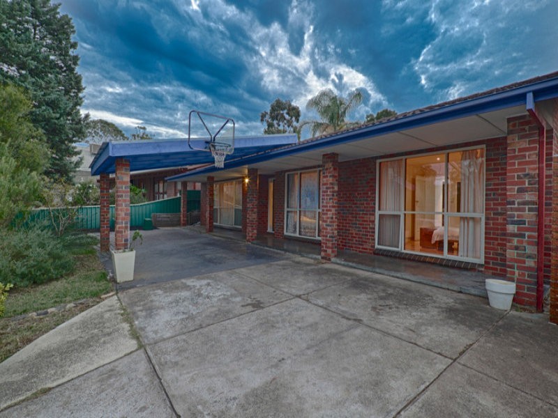 5 Booth Street, Happy Valley SA 5159