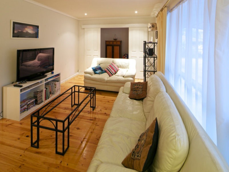 5 Booth Street, Happy Valley SA 5159