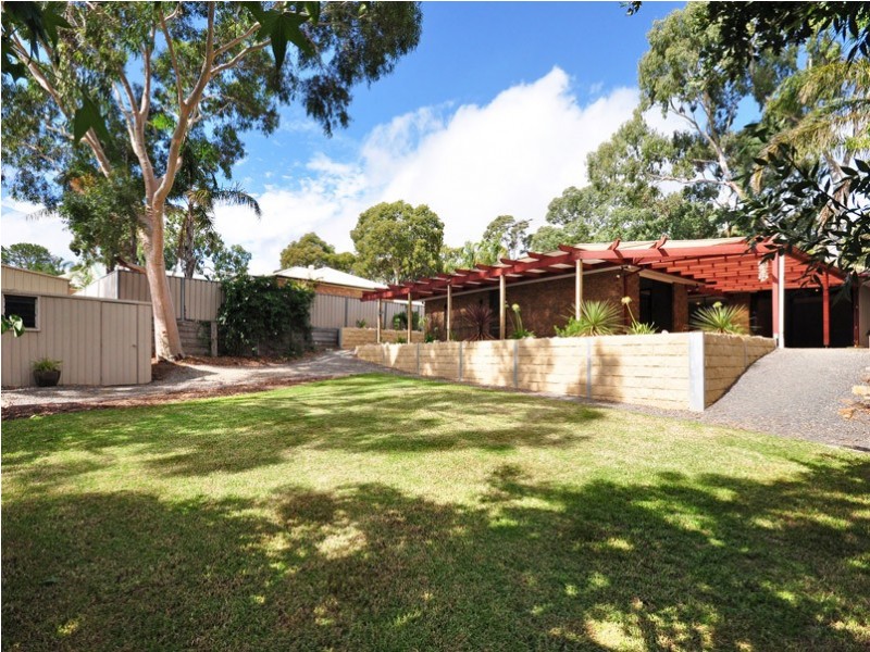 4 Dulcet Close, Aberfoyle Park SA 5159