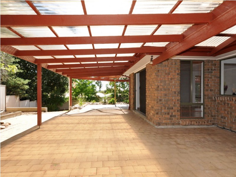 4 Dulcet Close, Aberfoyle Park SA 5159