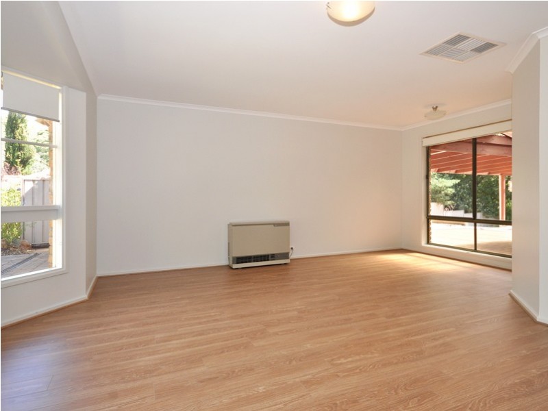 4 Dulcet Close, Aberfoyle Park SA 5159