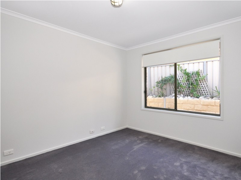 4 Dulcet Close, Aberfoyle Park SA 5159