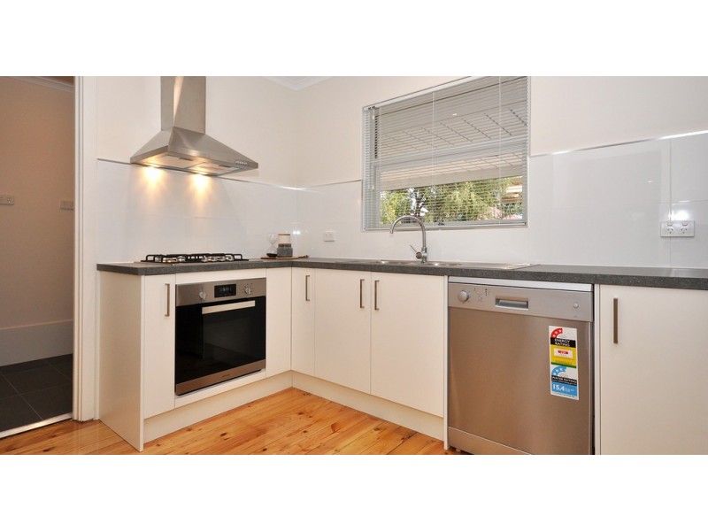 15 Roberts Road, Hackham West SA 5163