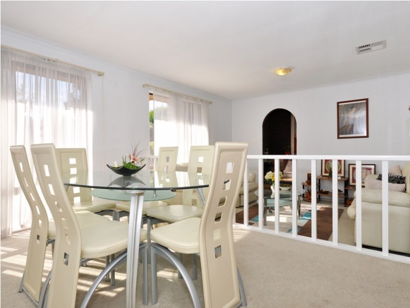 20 Tania Drive, Aberfoyle Park SA 5159