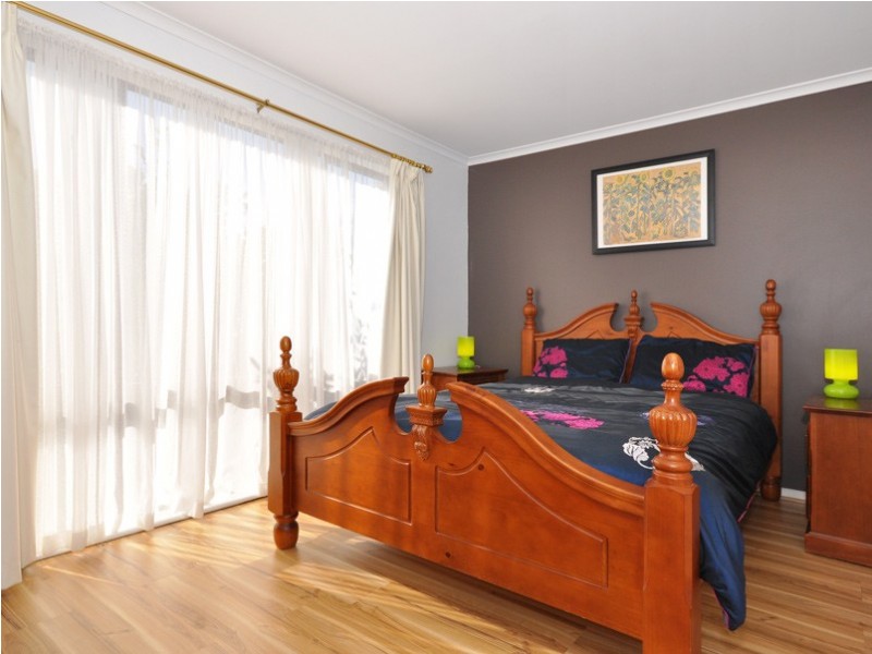 20 Tania Drive, Aberfoyle Park SA 5159