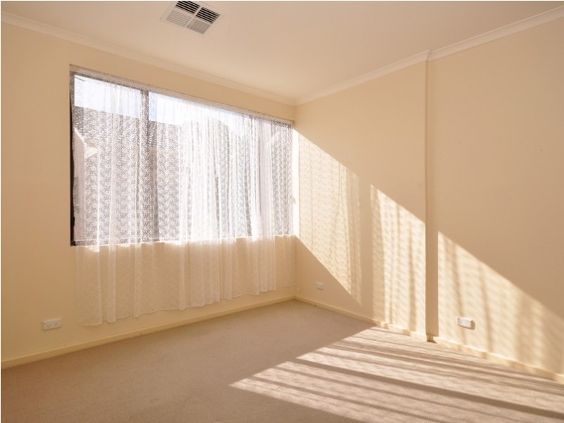 20 Tania Drive, Aberfoyle Park SA 5159