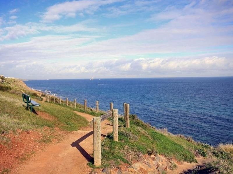 4 Murnada Street, Hallett Cove SA 5158