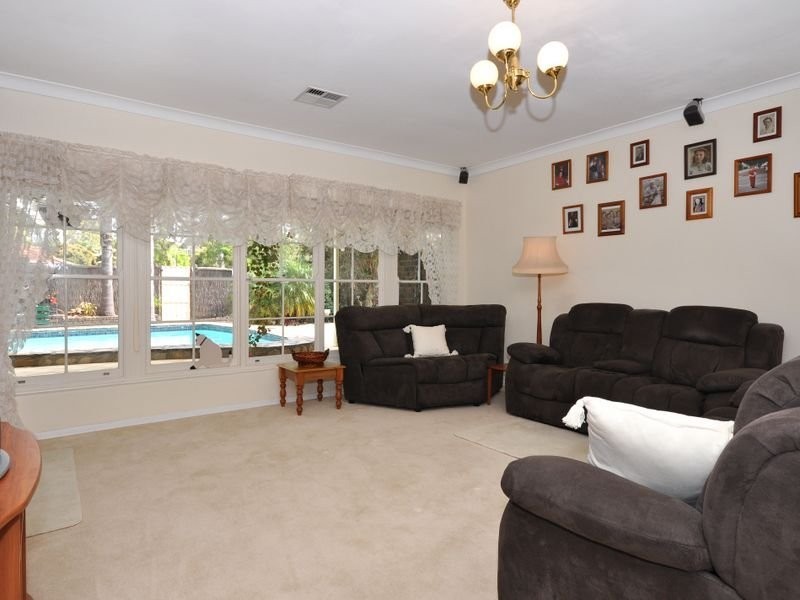 9-11 Dumphries Street, Flagstaff Hill SA 5159