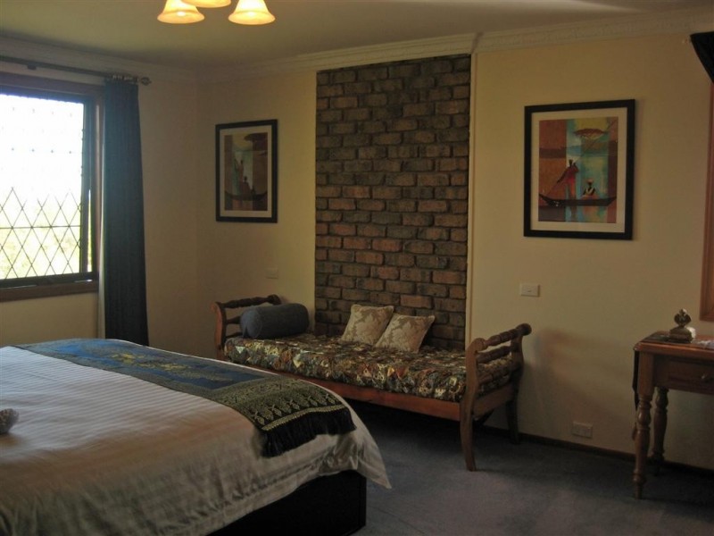 29 Grevillea Road, Aberfoyle Park SA 5159