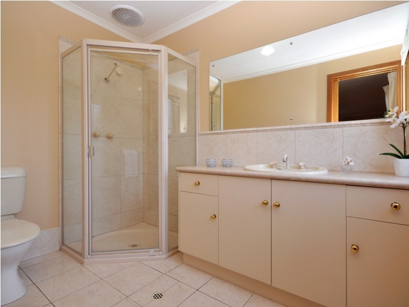 3 Blue Spruce Court, Aberfoyle Park SA 5159