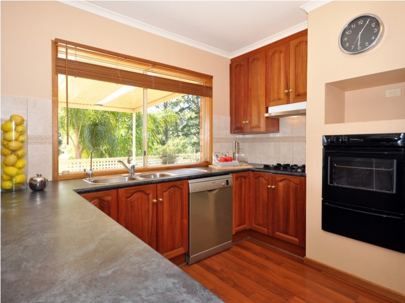 3 Blue Spruce Court, Aberfoyle Park SA 5159