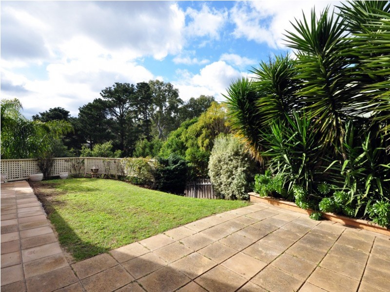 3 Blue Spruce Court, Aberfoyle Park SA 5159