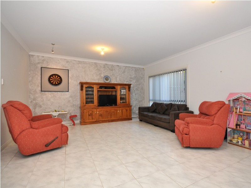 10 Bushland Drive, Aberfoyle Park SA 5159