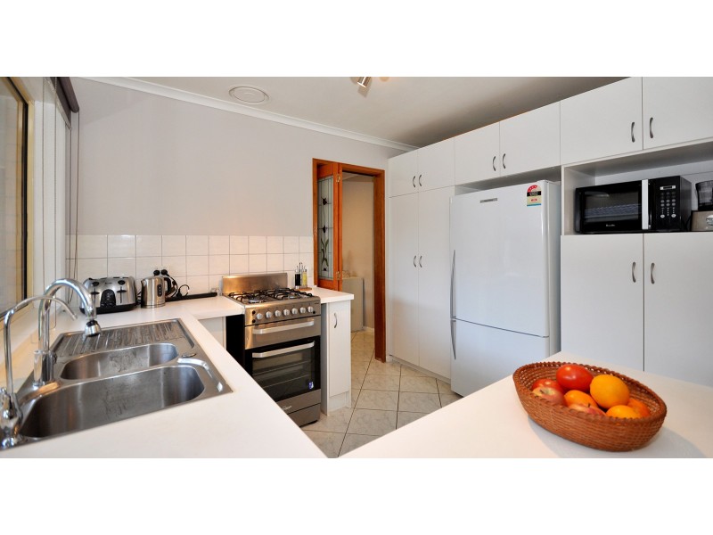 34 Homestead Drive, Aberfoyle Park SA 5159