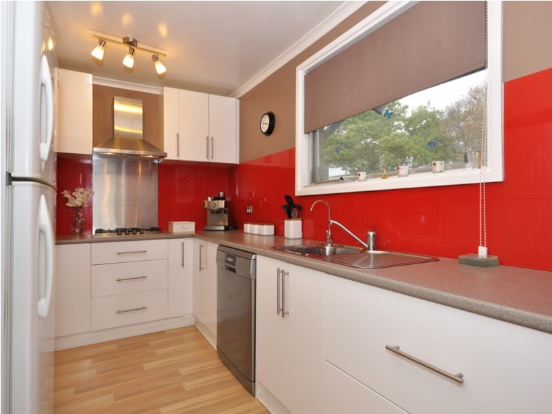 30 Pennant Street, Aberfoyle Park SA 5159