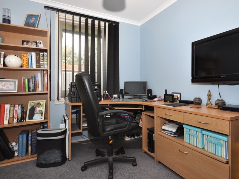 30 Pennant Street, Aberfoyle Park SA 5159