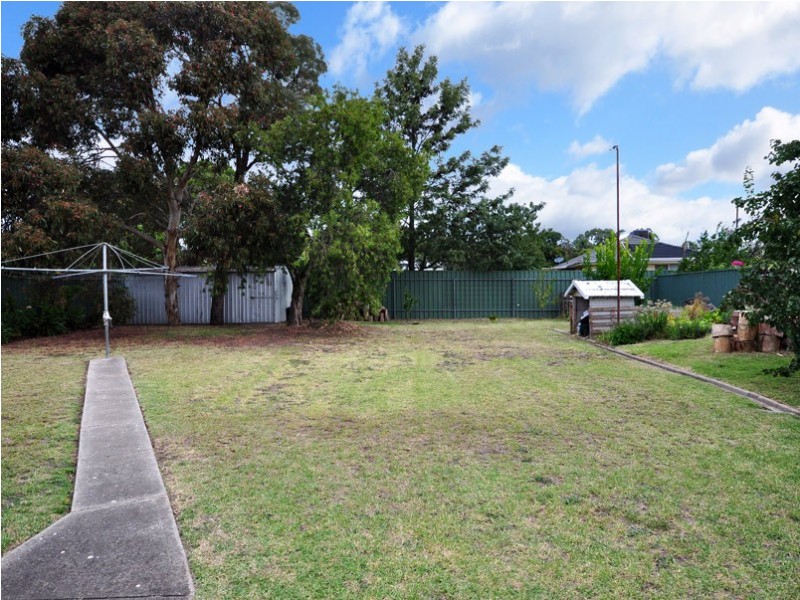 6 Balee Road, Happy Valley SA 5159