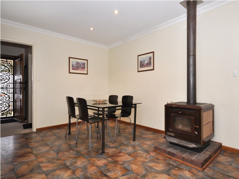 6 Balee Road, Happy Valley SA 5159