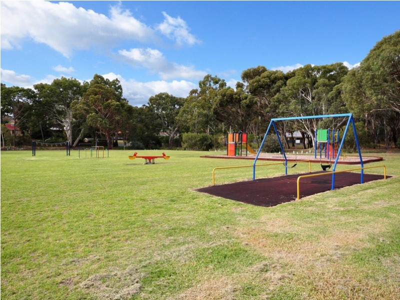 6 Balee Road, Happy Valley SA 5159