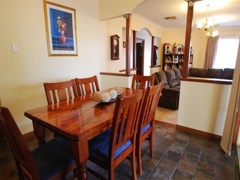 9 Warakila Court, Sheidow Park SA 5158
