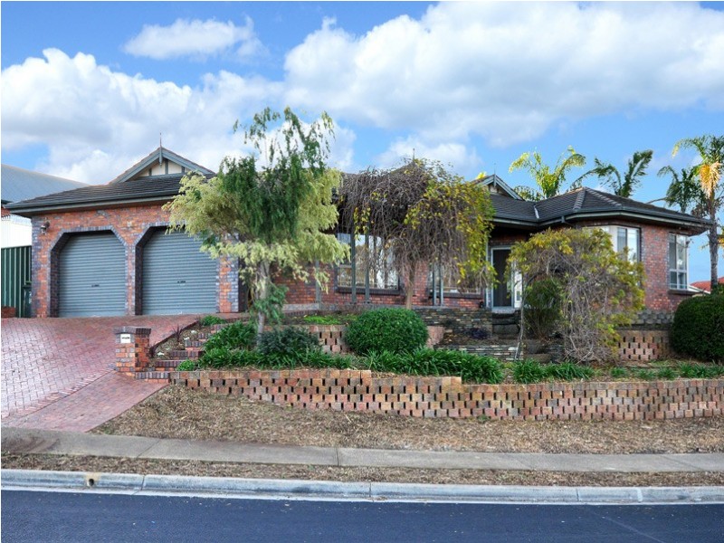 3 Blossom Terrace, Hallett Cove SA 5158