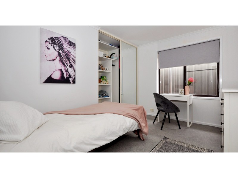 12 Knightsbridge Court, Happy Valley SA 5159