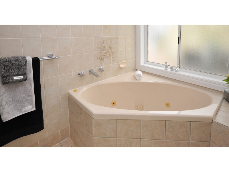 65 Wickham Road, Happy Valley SA 5159