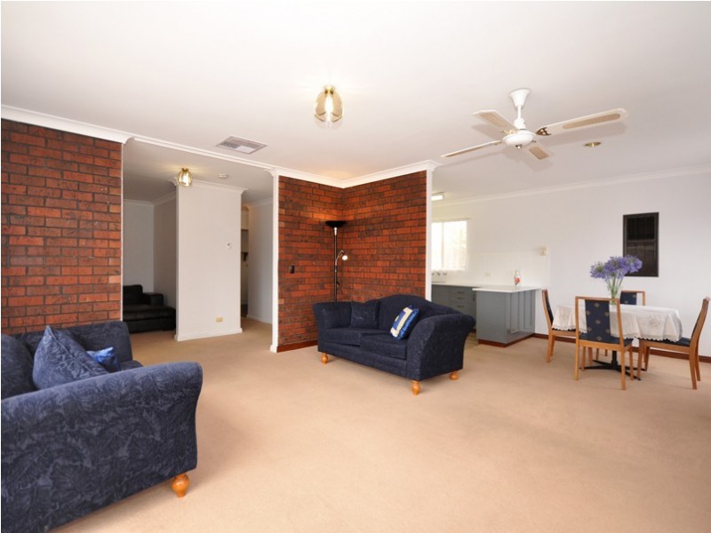 15A Barcelona Drive, Happy Valley SA 5159