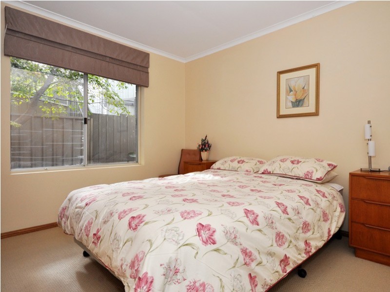 4 Sheoak Crescent, Aberfoyle Park SA 5159