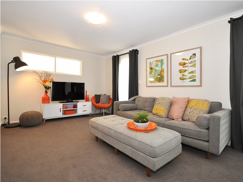 6 Montana Drive, Happy Valley SA 5159