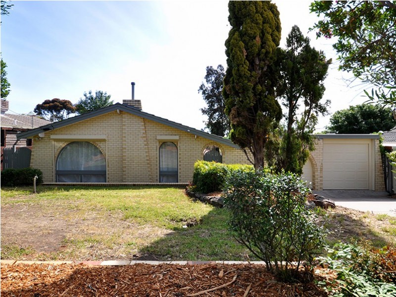 6 Montana Drive, Happy Valley SA 5159