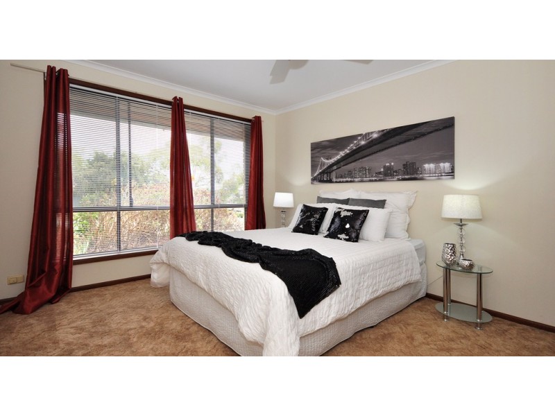 1 Suva Place, Happy Valley SA 5159