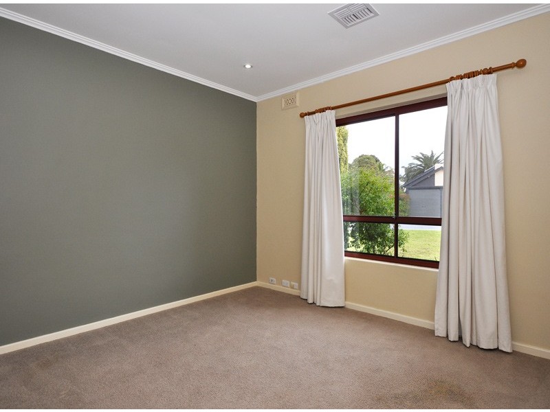 54 Greenbank Grove, Hackham West SA 5163