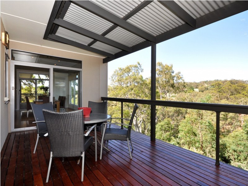 16 Scenic Court, Chandlers Hill SA 5159