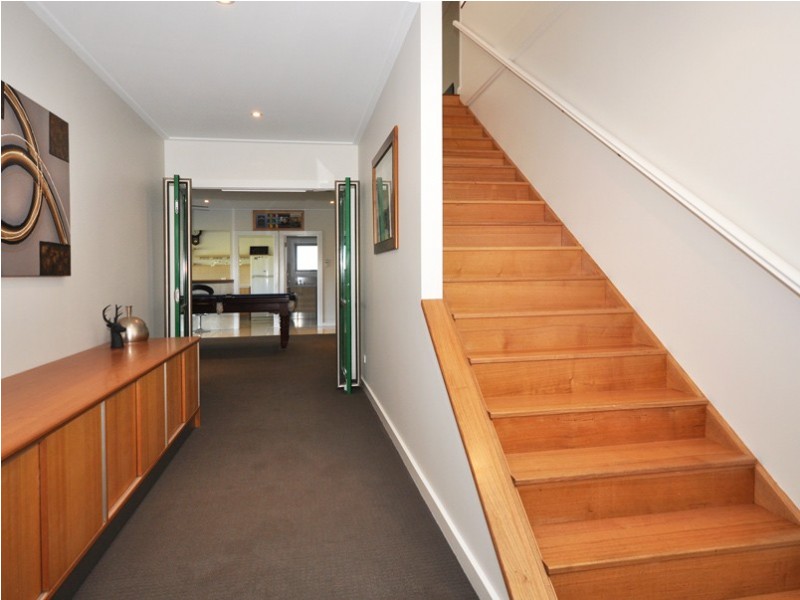 16 Scenic Court, Chandlers Hill SA 5159