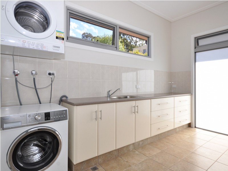 16 Scenic Court, Chandlers Hill SA 5159