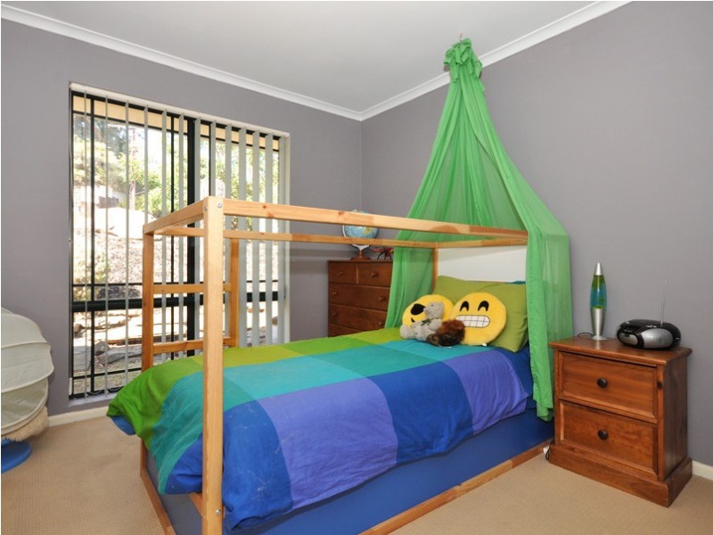 8 Rowlands Hill Road, Coromandel Valley SA 5051