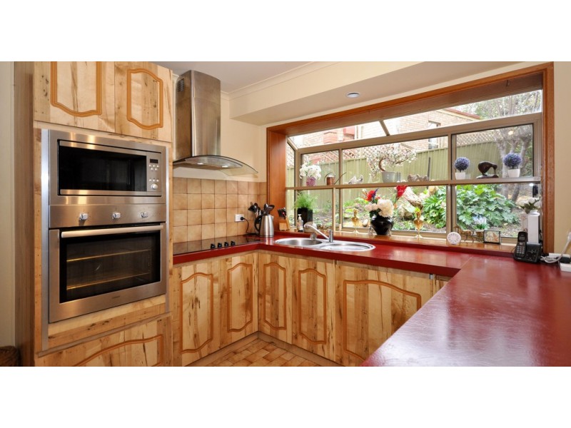 8 Grassdale Rise, Aberfoyle Park SA 5159