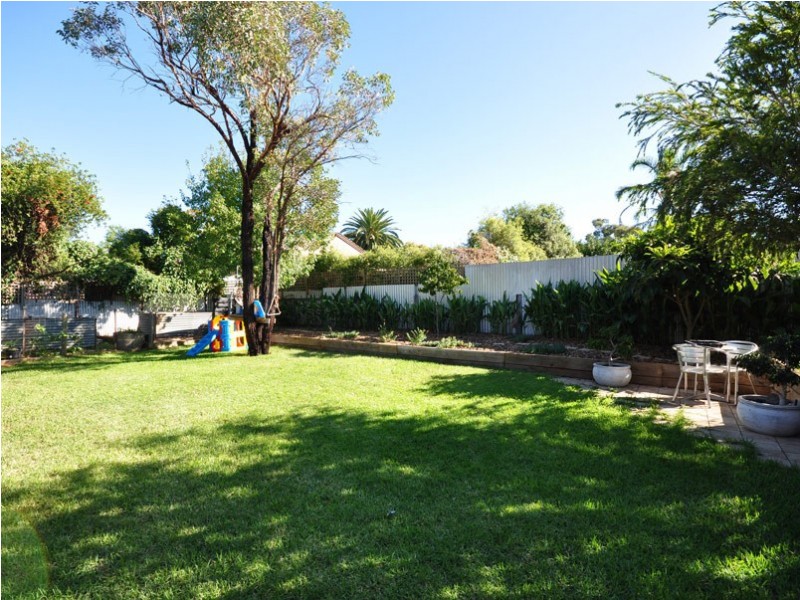 9 Majorca Road, Hackham West SA 5163