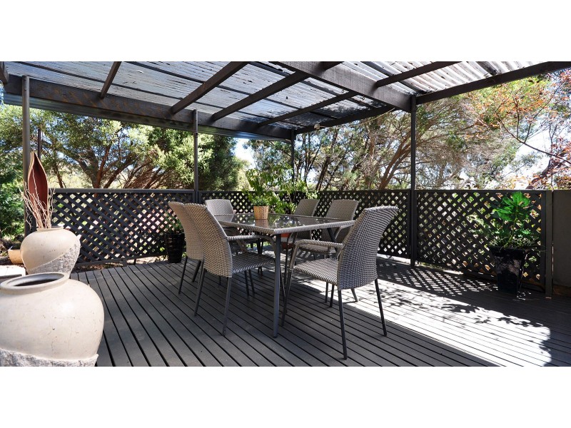 15 Hurds Hill Drive, Coromandel Valley SA 5051