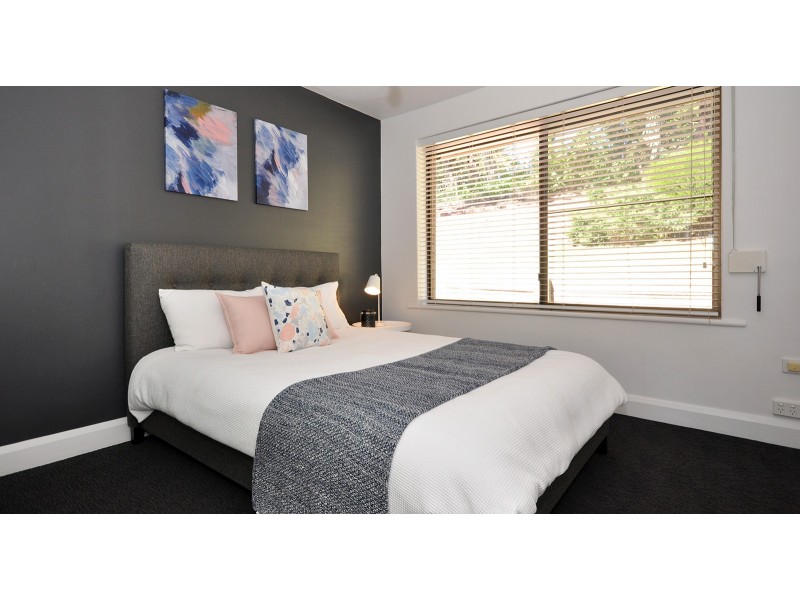 15 Hurds Hill Drive, Coromandel Valley SA 5051