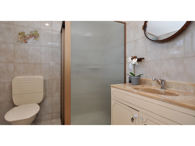 15 Hurds Hill Drive, Coromandel Valley SA 5051